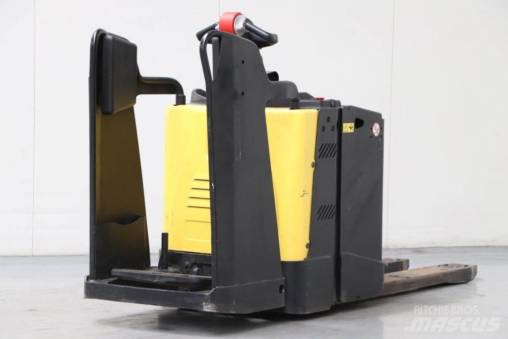 Hyster P2.0S Transpalette accompagnant