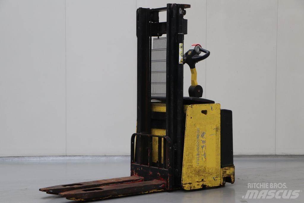Hyster S1.2S-30 IL Gerbeur accompagnant
