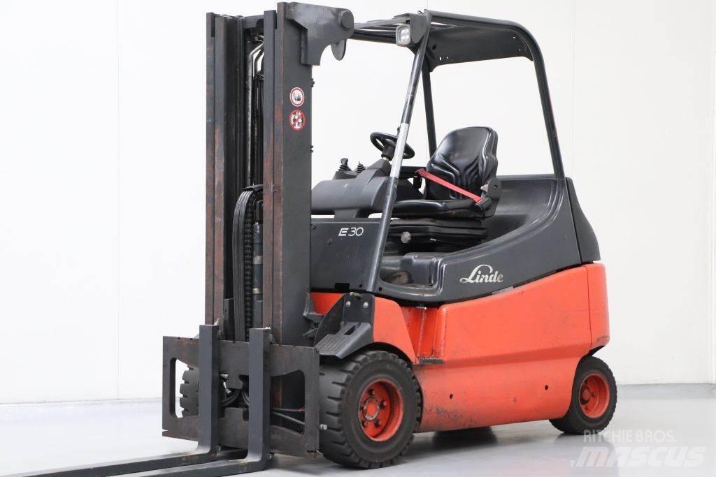 Linde E30/600-02 Chariots élévateurs électriques