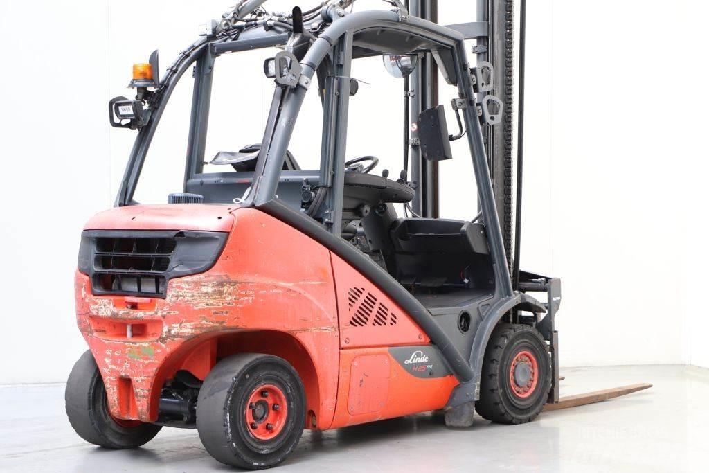 Linde H25D-02 Chariots diesel