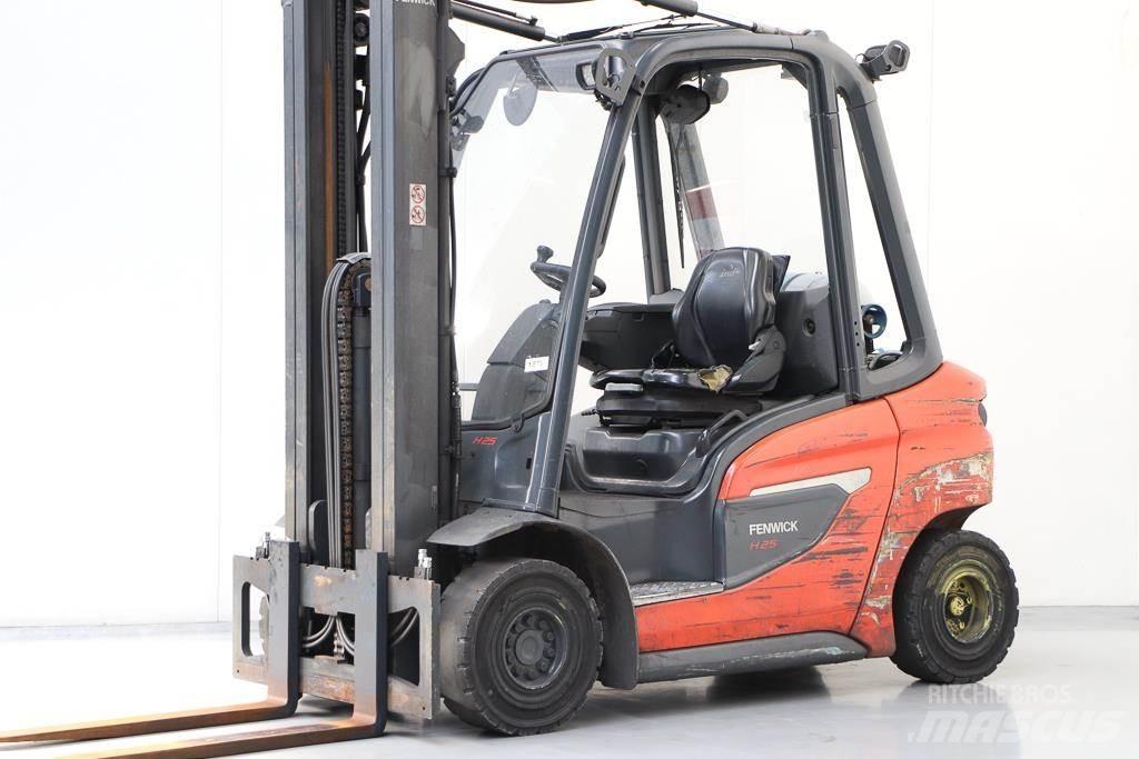 Linde H25T-01 Chariots GPL