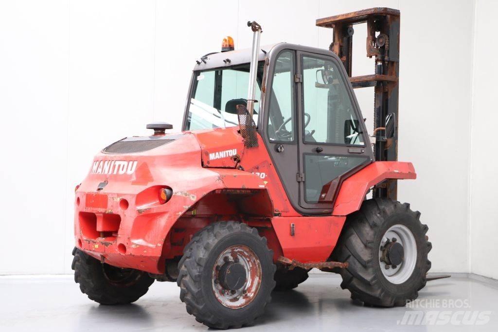 Manitou M30-4 Chariot tout terrain
