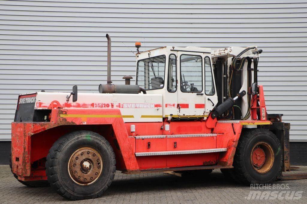 Svetruck 25-120-42 Chariots diesel