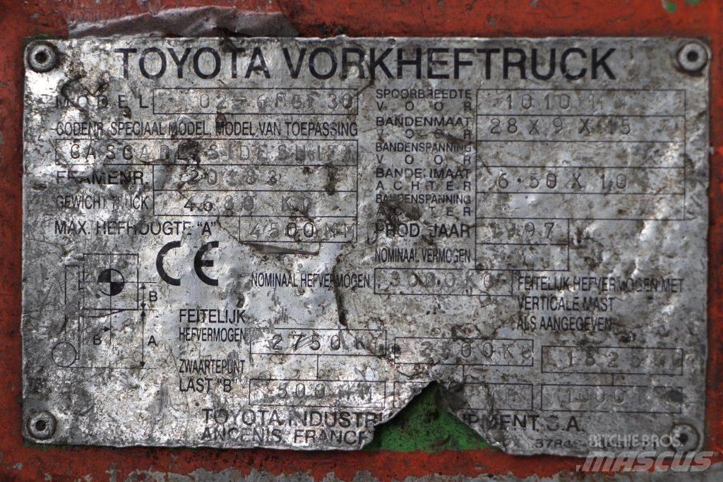 Toyota 02-6FGF30 Chariots GPL