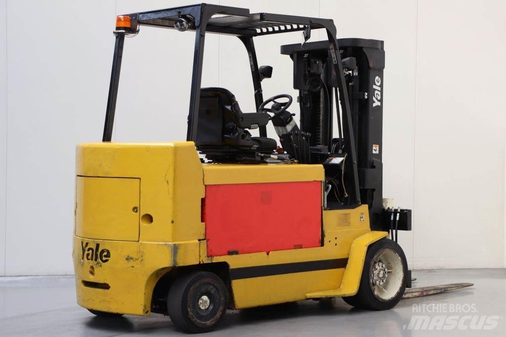 Yale ERC55HG Chariots élévateurs électriques
