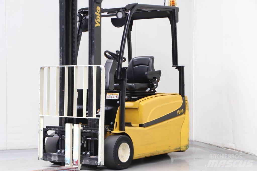 Yale ERP18VT Chariots élévateurs électriques