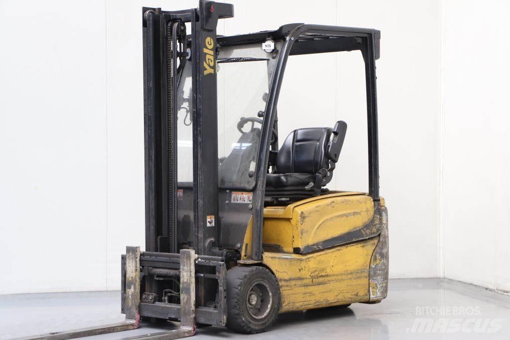 Yale ERP20VT Chariots élévateurs électriques