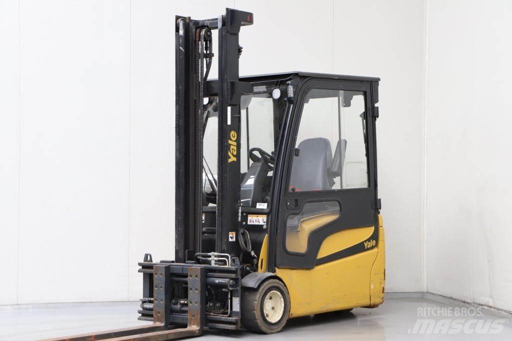 Yale ERP20VT Chariots élévateurs électriques
