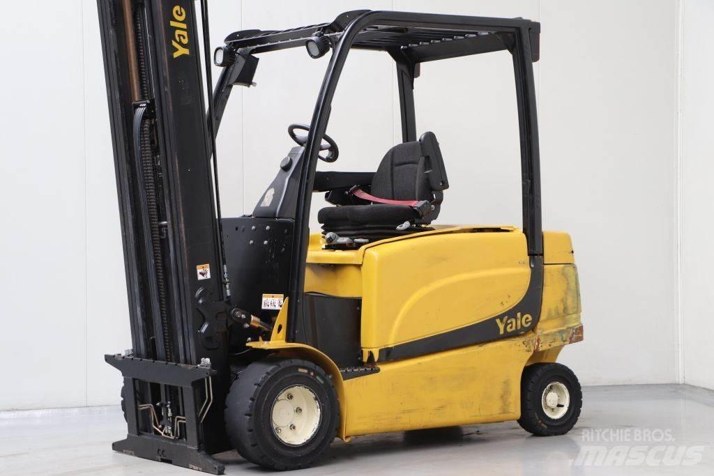 Yale ERP35VL Chariots élévateurs électriques