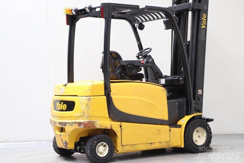 Yale ERP35VL Chariots élévateurs électriques