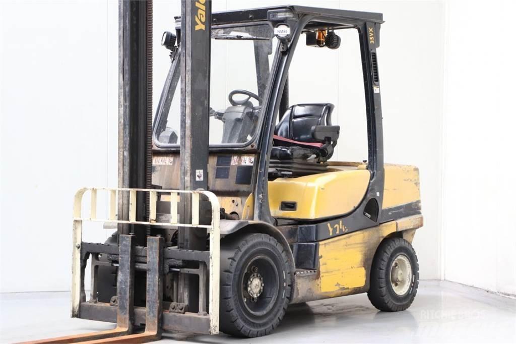 Yale GDP35VX Chariots diesel