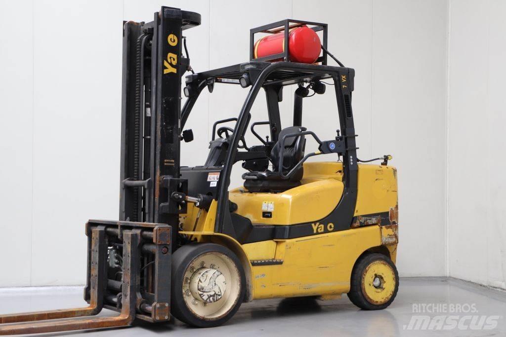 Yale GLC70VX Chariots GPL