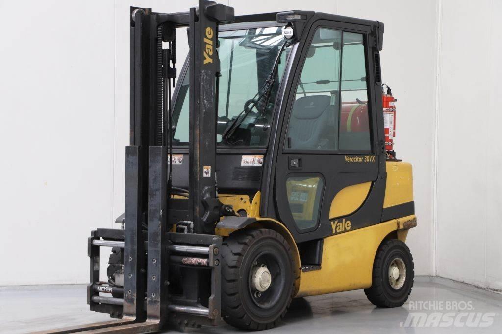 Yale GLP30VX Chariots GPL