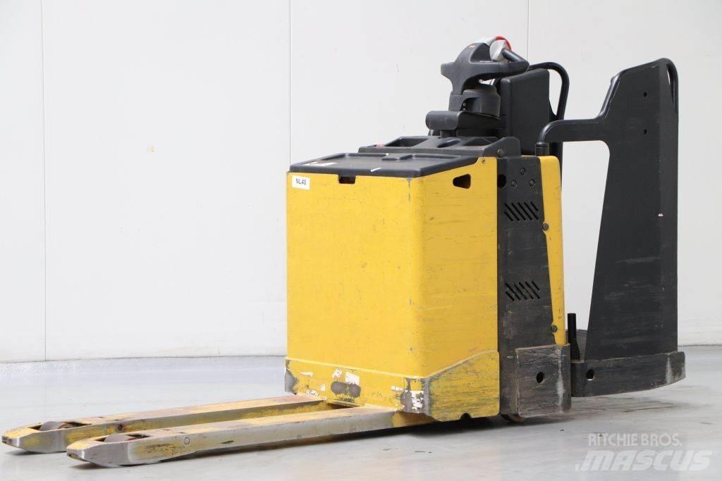 Yale MP20X Transpalette accompagnant
