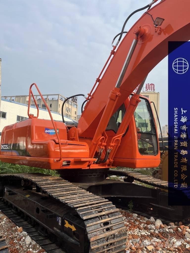 Doosan DH 225 LC-7 Pelle sur chenilles