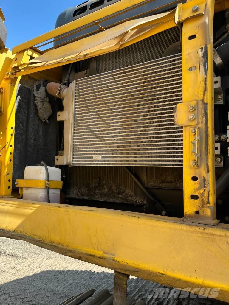 Komatsu PC 390 LC-10 Pelle sur chenilles