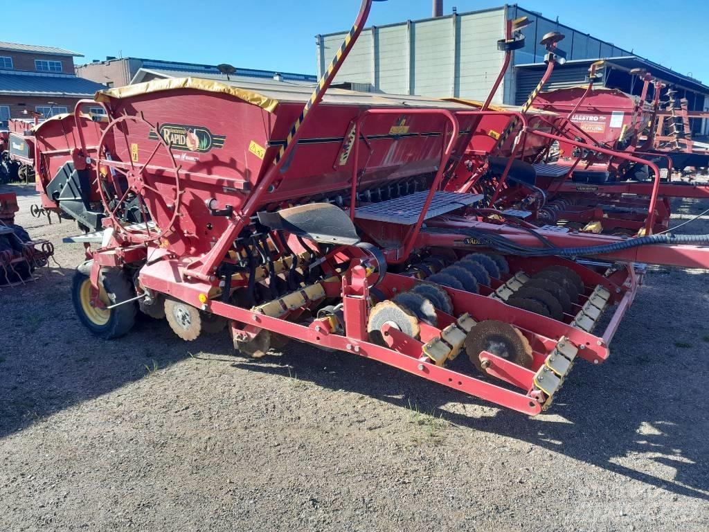 Väderstad Rapid 400 Semoir combiné