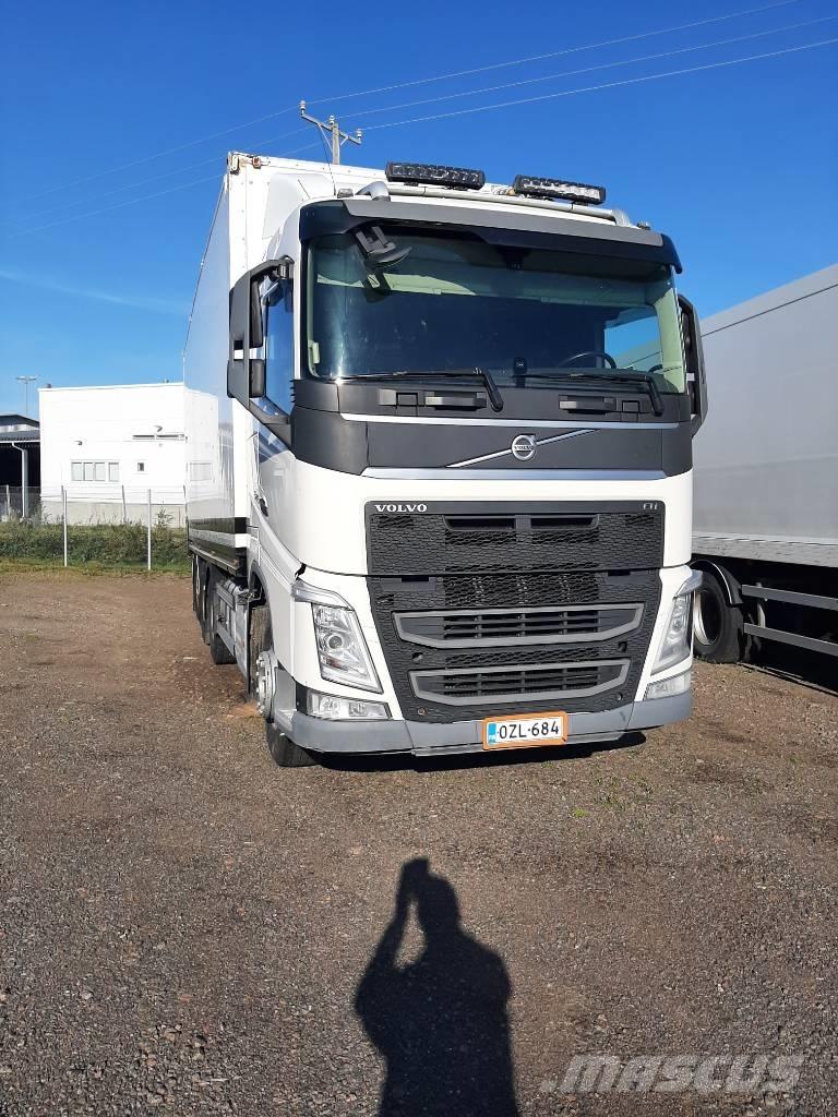 Volvo FH 13 Camion pour copeaux de bois