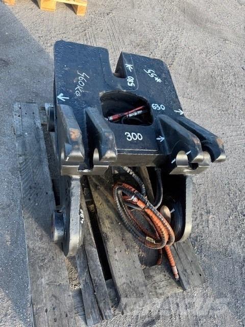 Volvo QUICK COUPLERS Attache rapide pour godet
