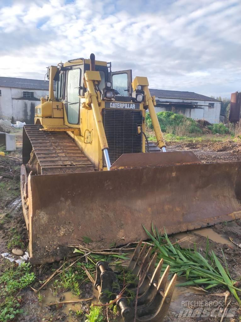 CAT D 6 R LGP II Bouteurs sur chenilles