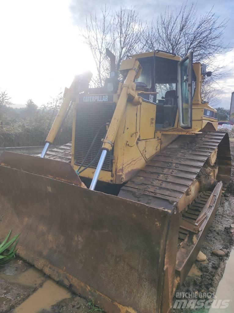 CAT D 6 R LGP II Bouteurs sur chenilles