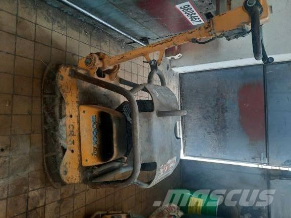Weber mt Compacteurs