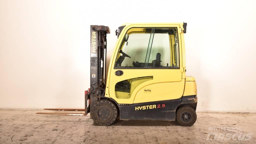 Hyster J2.5XN Chariots élévateurs électriques