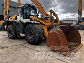 Liebherr L 566 Chargeuse sur pneus