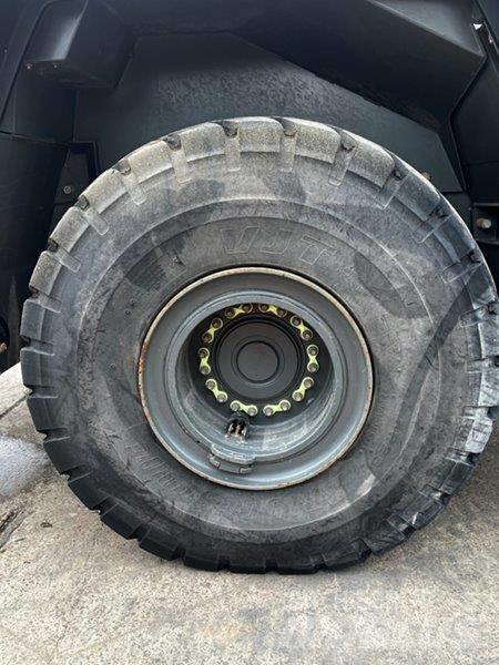 Liebherr L 566 Chargeuse sur pneus