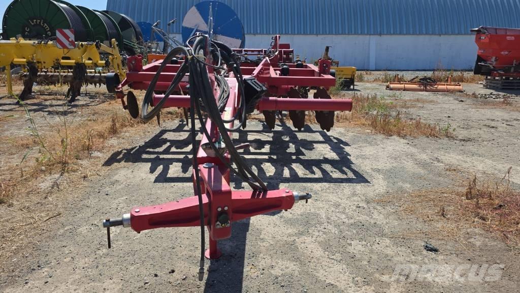 Horsch Tiger 3 MT Déchaumeur, cultivateur