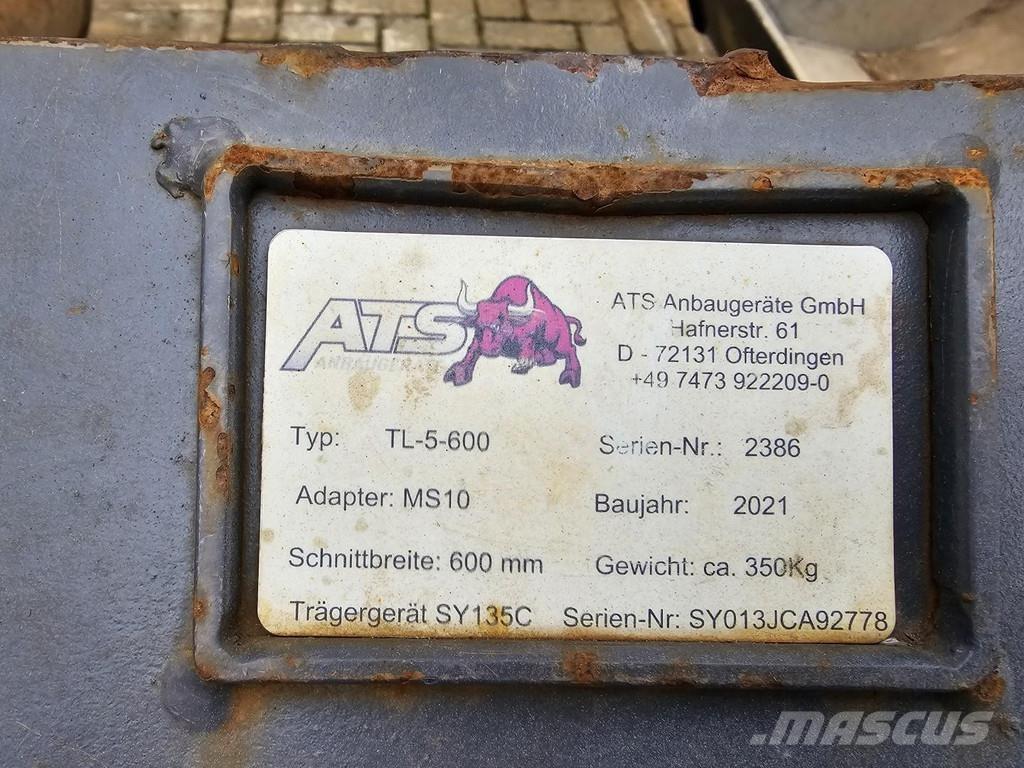 Sany SY135C Pelle sur chenilles