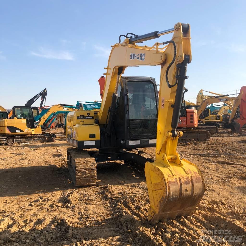 Kobelco SK 75 Pelle sur chenilles