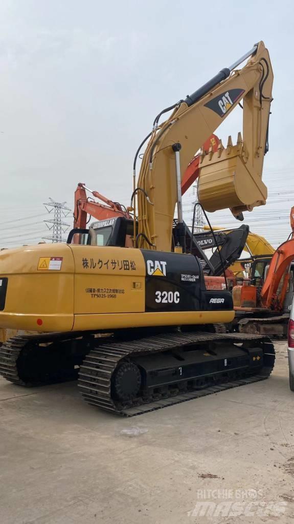 CAT 320C Pelle sur chenilles