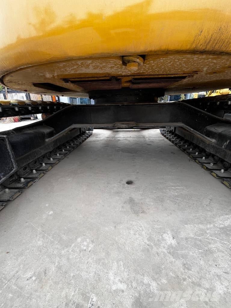 CAT 303.5 E Mini pelle < 7t