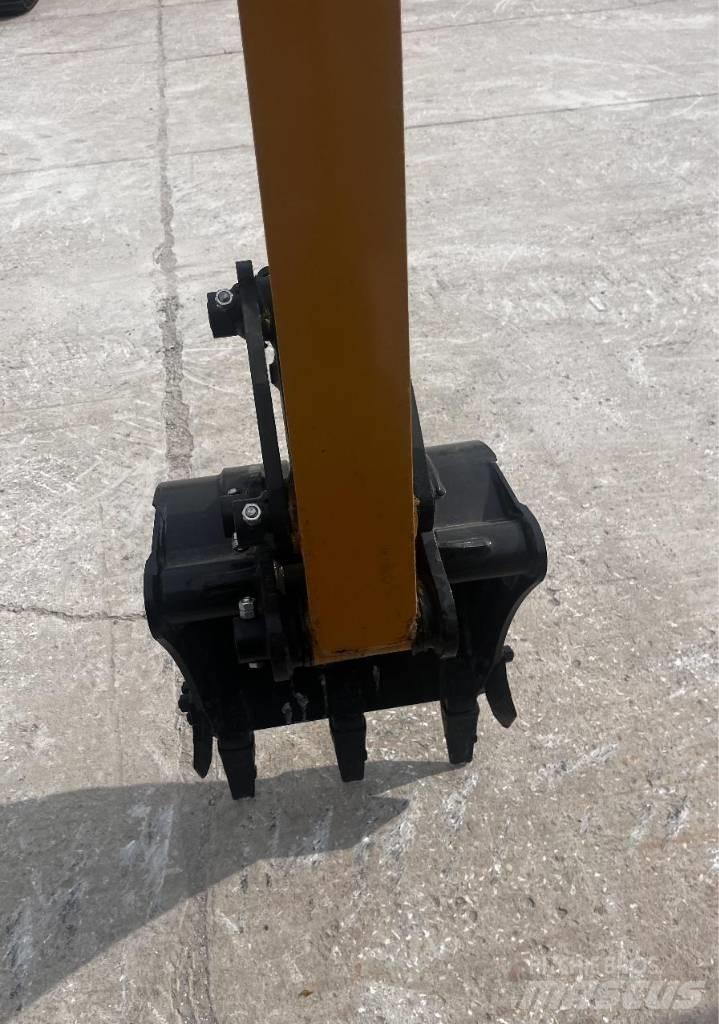 Sany SY 16 C Mini pelle < 7t