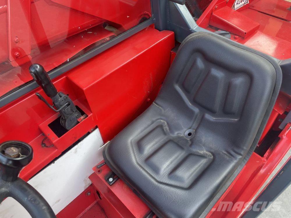 Manitou BT 420 Chariot télescopique