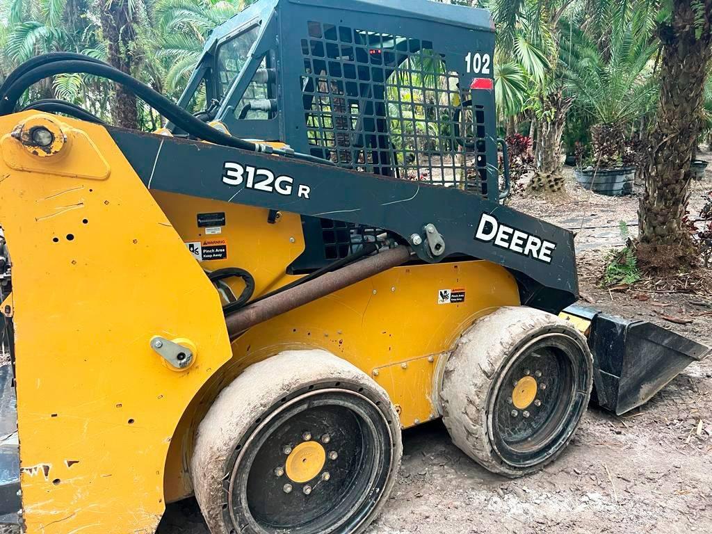 John Deere 312 Chargeuse compacte