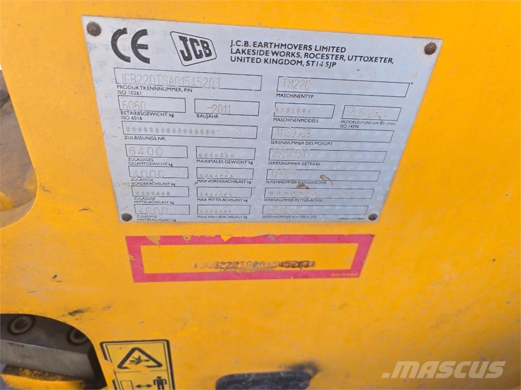 JCB TM 220 Chargeuse sur pneus