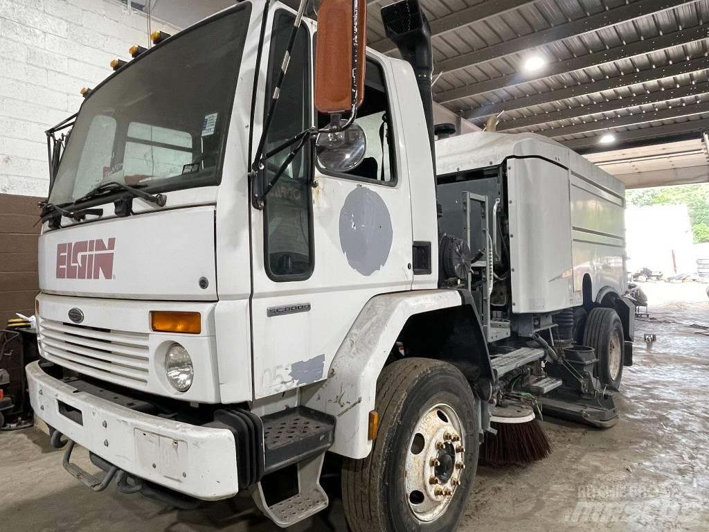Sterling SC8000 Camion balayeur