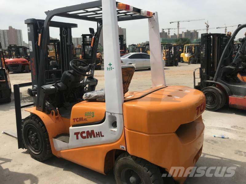 TCM FD30 Chariots diesel