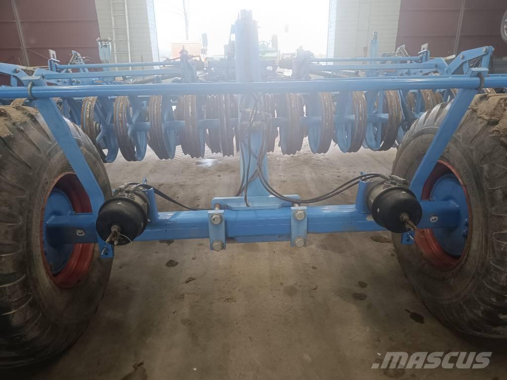 Lemken RUBIN 10 Crover crop