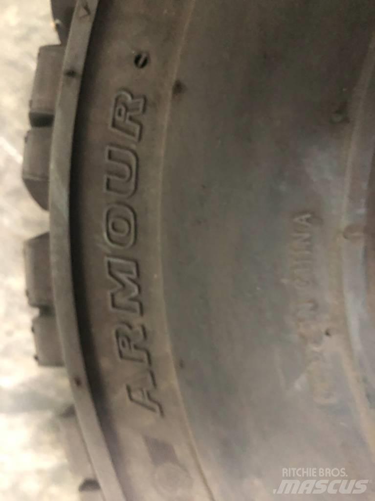 Armour 21x8-9 Pneus, roues et jantes