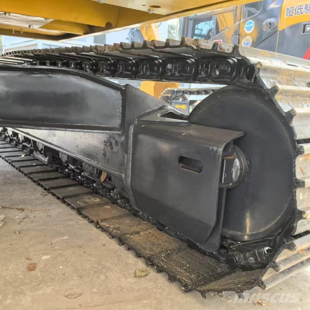 Komatsu PC 130-7 Pelle sur chenilles