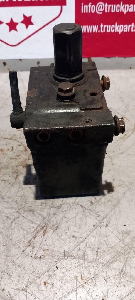 MAN TGA.    85417236020 Hydraulique