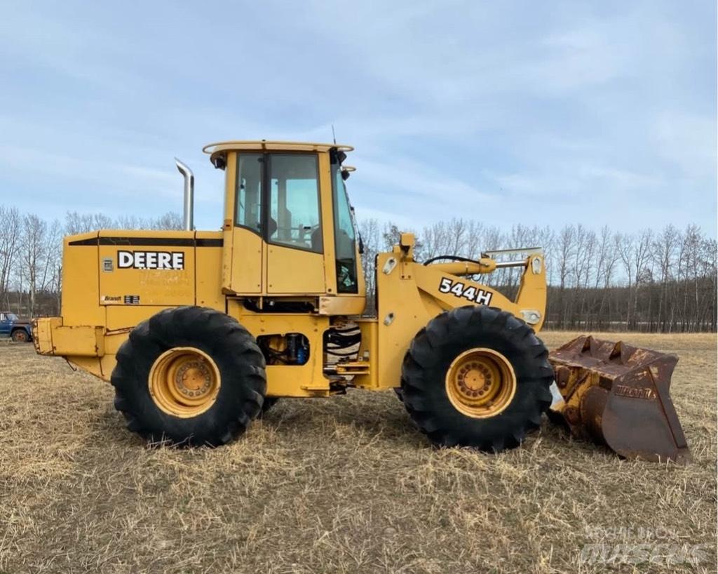 DEERE 544H Chargeuse sur pneus