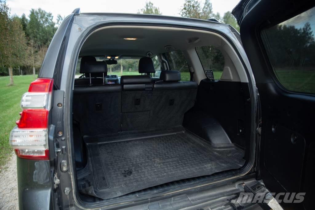 Toyota Landcruiser Voiture