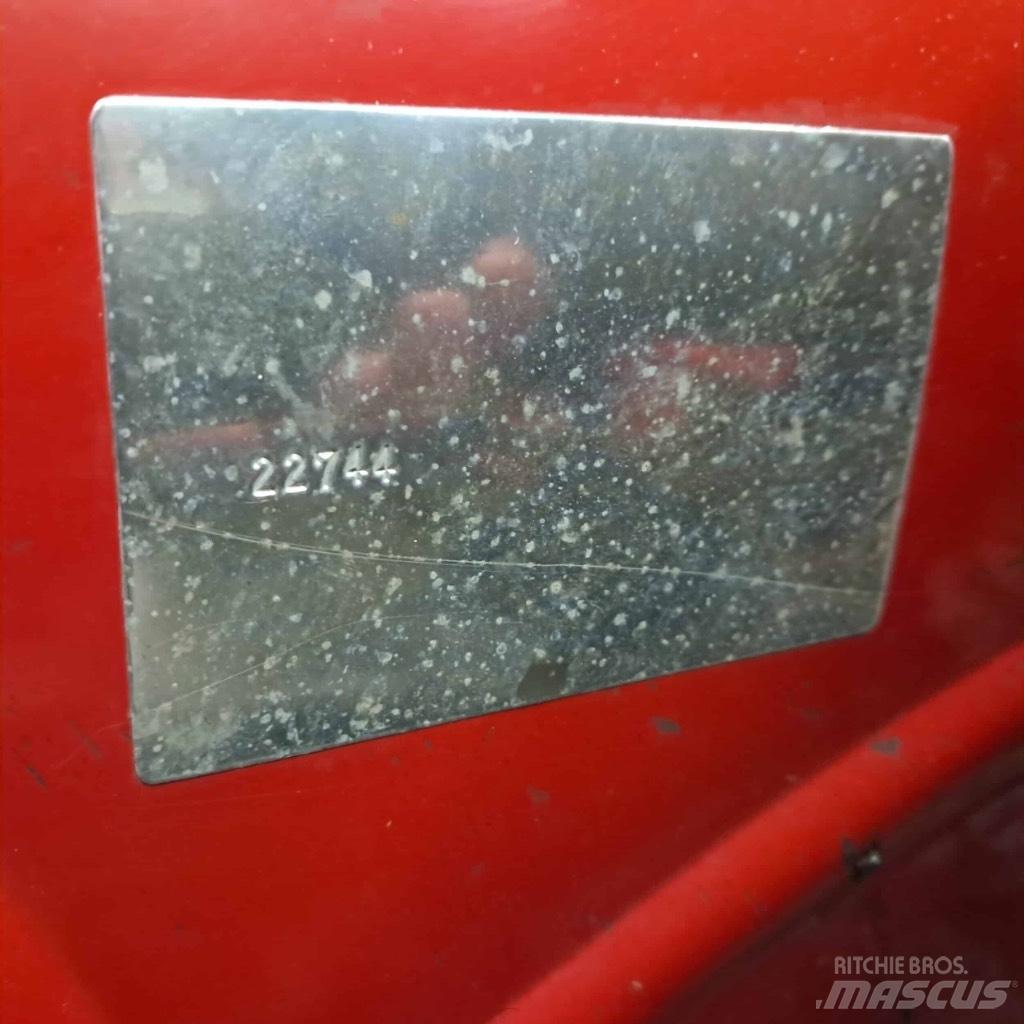 Yanmar YM 1700 Tracteur