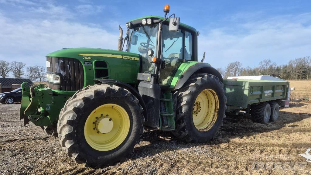 John Deere 7530 Tracteur