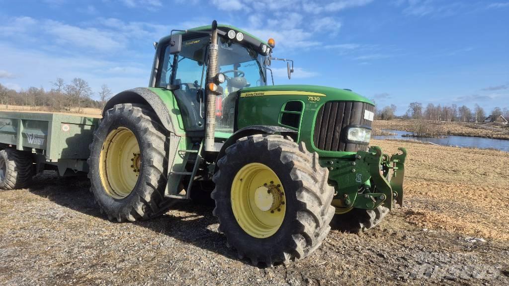 John Deere 7530 Tracteur