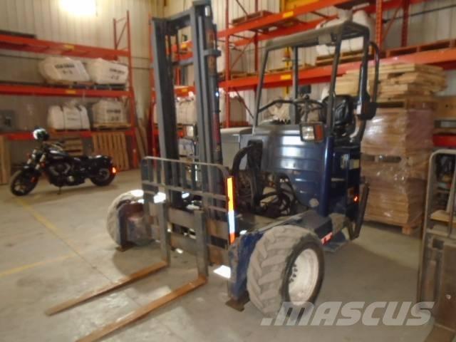 Moffett M45 Chariot tout terrain